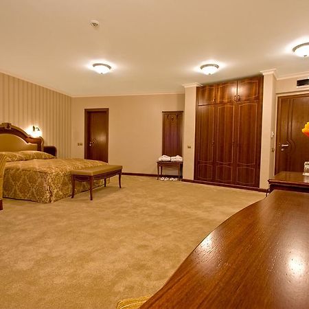 Hotel Berlin Park Vitosha Sofia Room photo