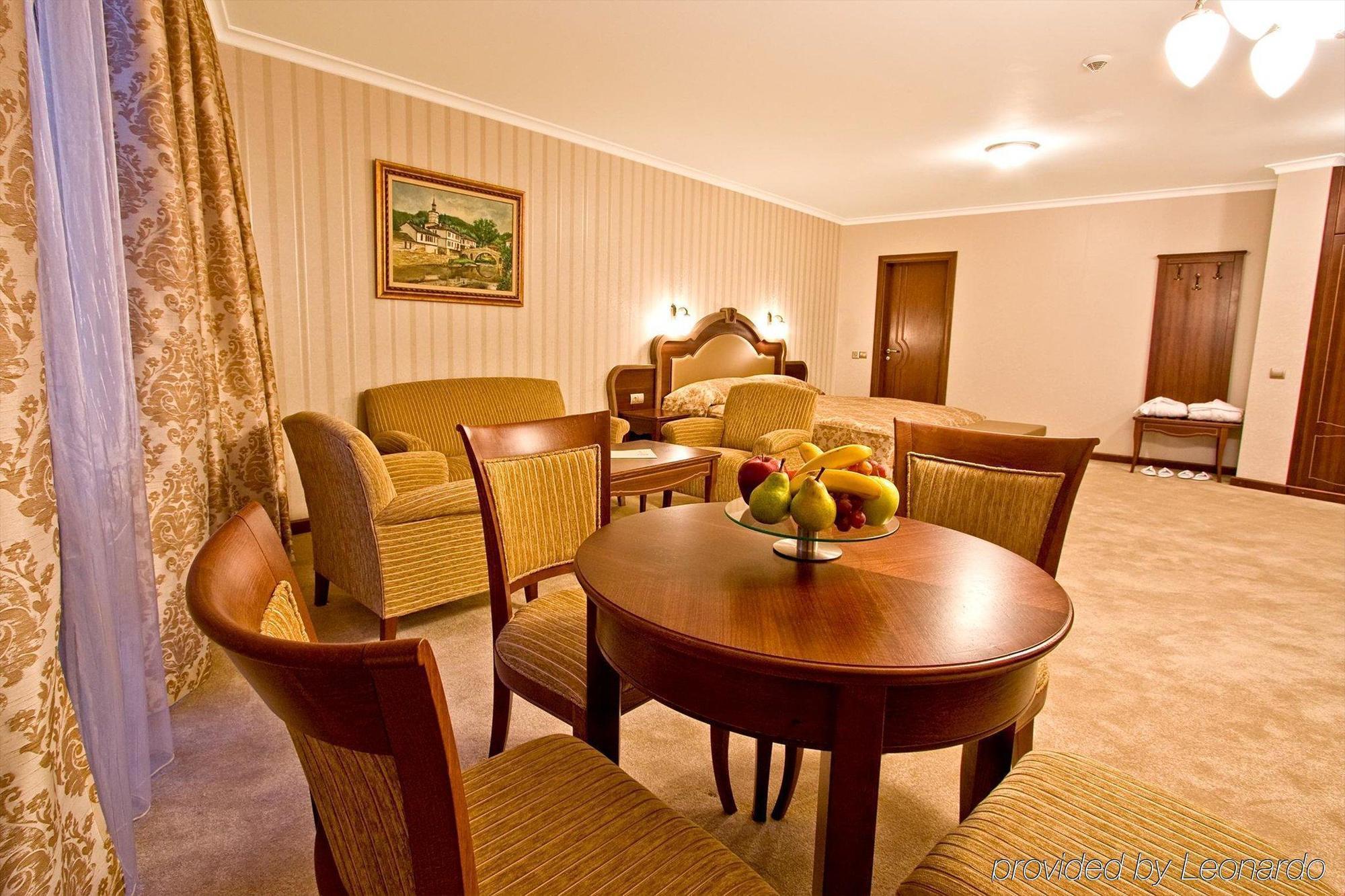 Hotel Berlin Park Vitosha Sofia Room photo