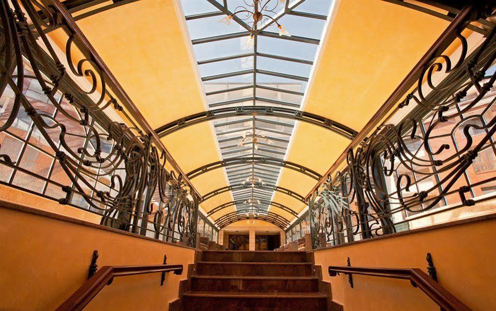 Hotel Berlin Park Vitosha Sofia Interior photo