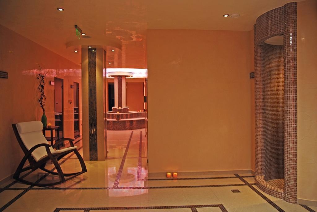 Hotel Berlin Park Vitosha Sofia Exterior photo